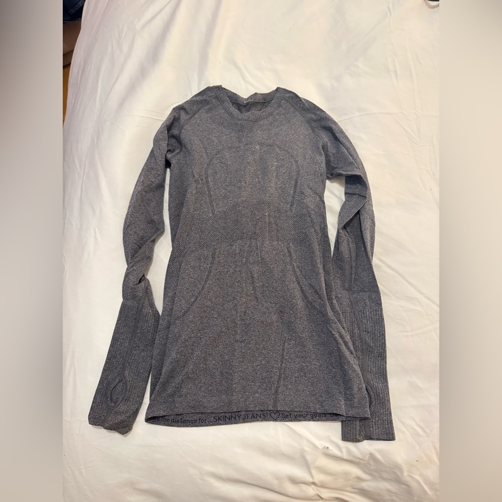 Lululemon swiftly long sleeve grey 4